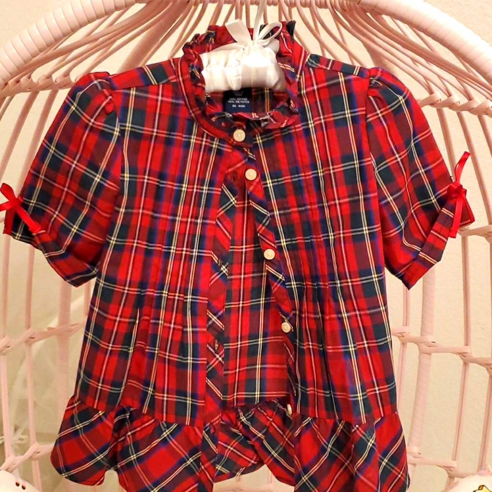 Girls botton-up blouse size (4 - 4T)